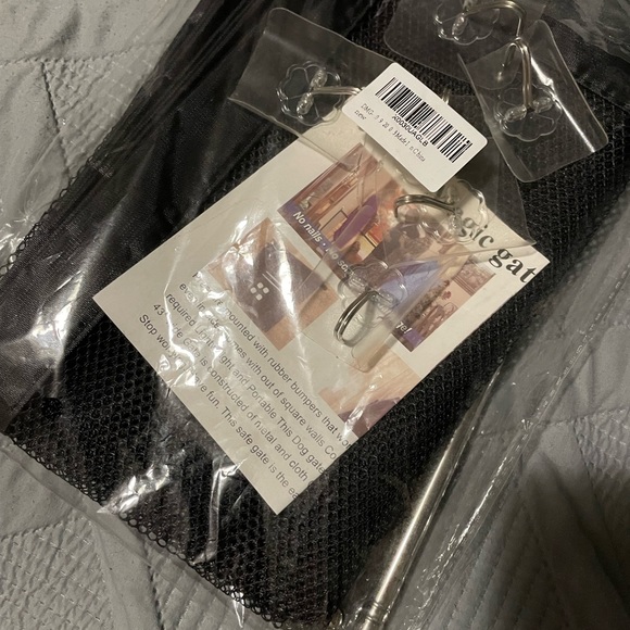 Dog gate - Picture 1 of 4